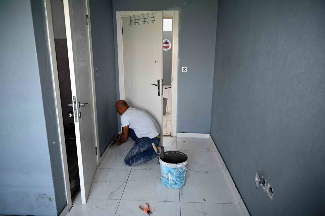 Yalovaspor tesisleri yenileniyor