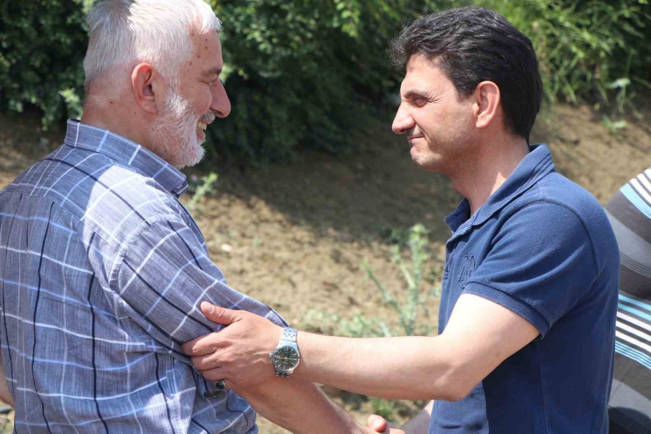 Parıldar kurban pazarı ile satış kesim yerlerini inceledi