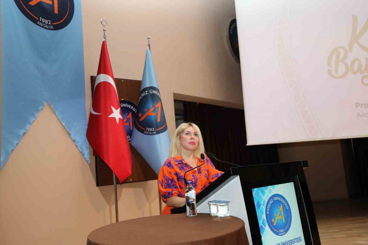 Akdeniz Üniversitesi ailesi bayramlaştı