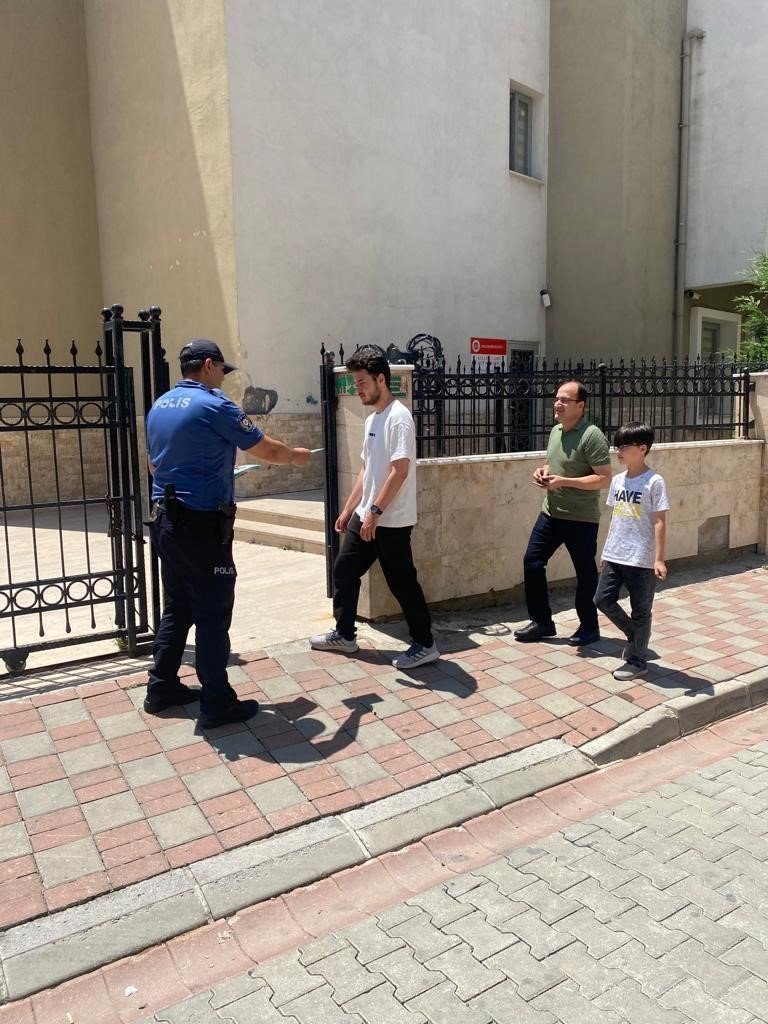 Aydın’da polisten dolandırıcılığa karşı broşürlü uyarı