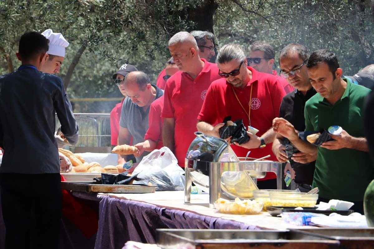 Edremit’te tüm eğitim camiası EYOP projesi ile bir araya geldi