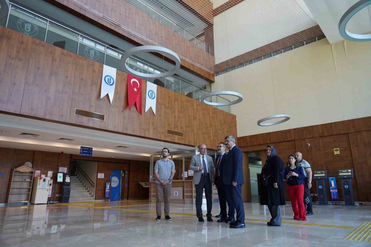 BARÜ ile TİHEK arasında iş birliği protokolü imzalandı