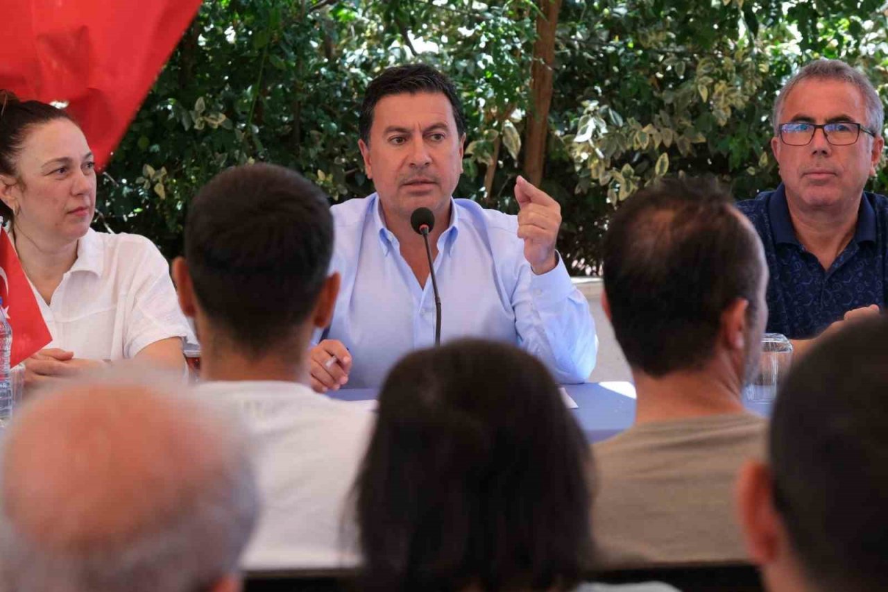 Başkan Aras, Bitez esnafıyla bir araya geldi