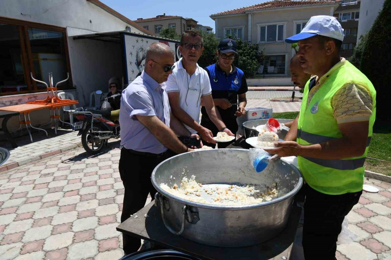 Geleneksel Lapseki hayrı yapıldı
