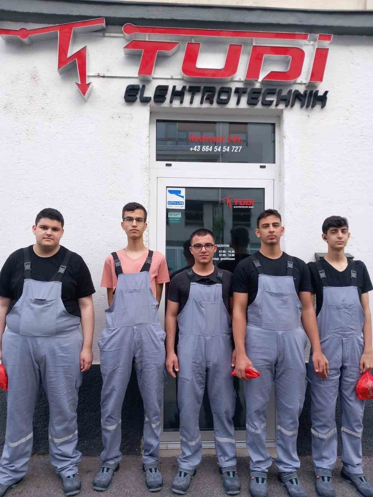 DOSTEK öğrencileri Viyana’da