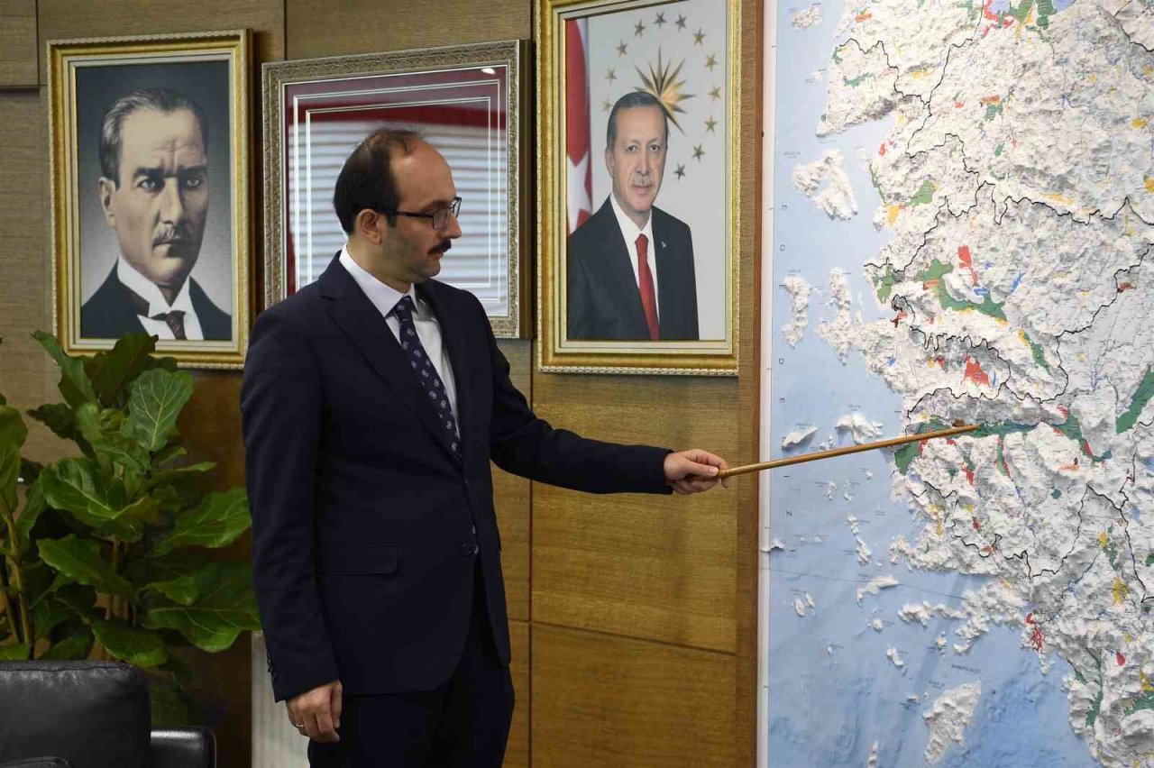 Sarıçay Barajı yükseliyor