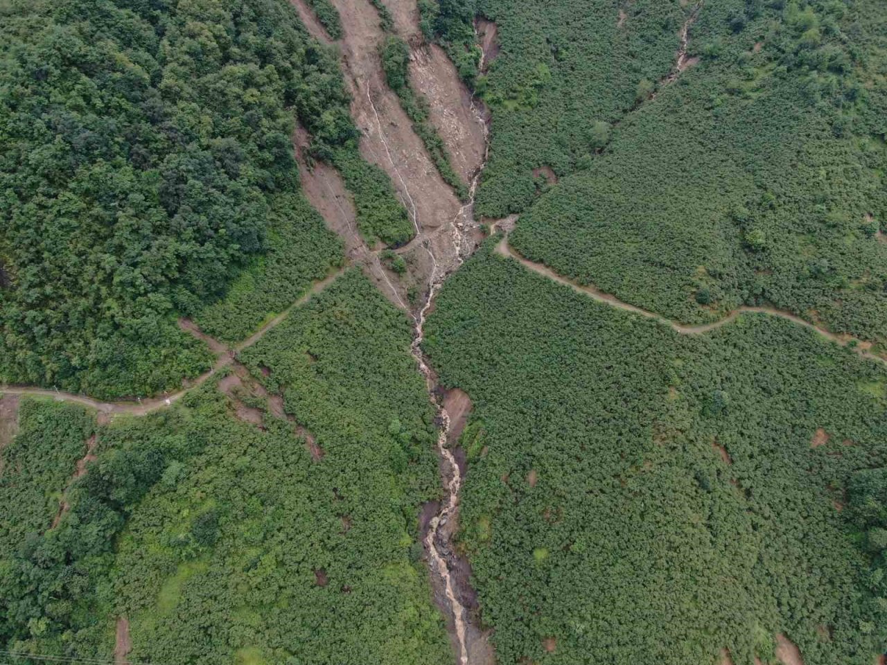 Giresun’un Duroğlu beldesindeki selde kaybolan Rıdvan Coşar’ın ailesinin bekleyişi sürüyor