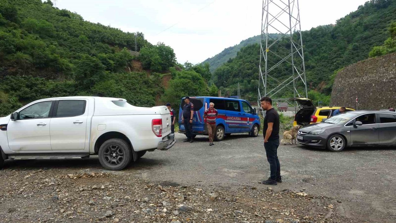 Giresun’un Duroğlu beldesindeki selde kaybolan Rıdvan Coşar’ın ailesinin bekleyişi sürüyor
