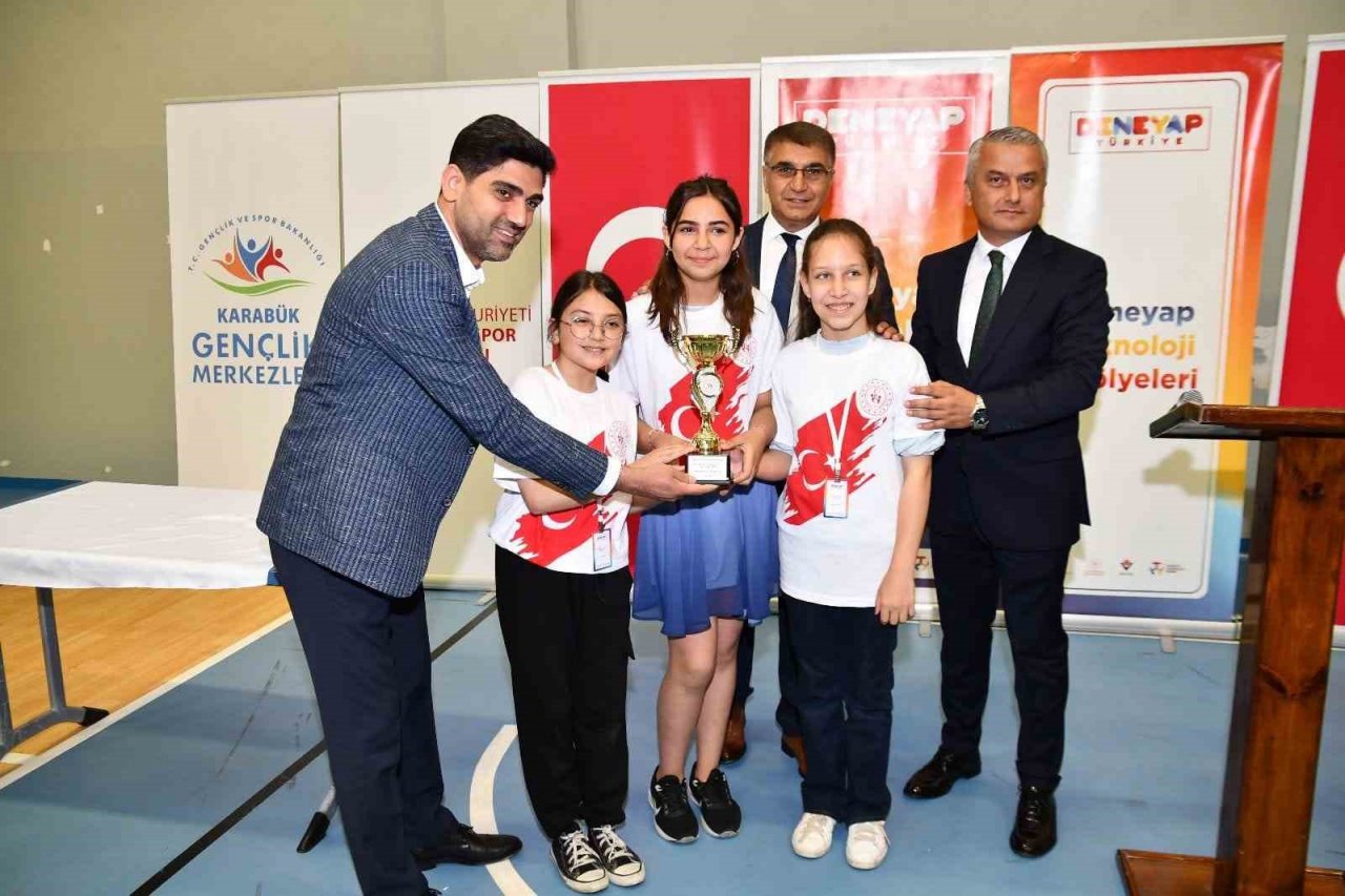 Robotik Kodlama Projesi Yarışmasının başarılı takımları belli oldu