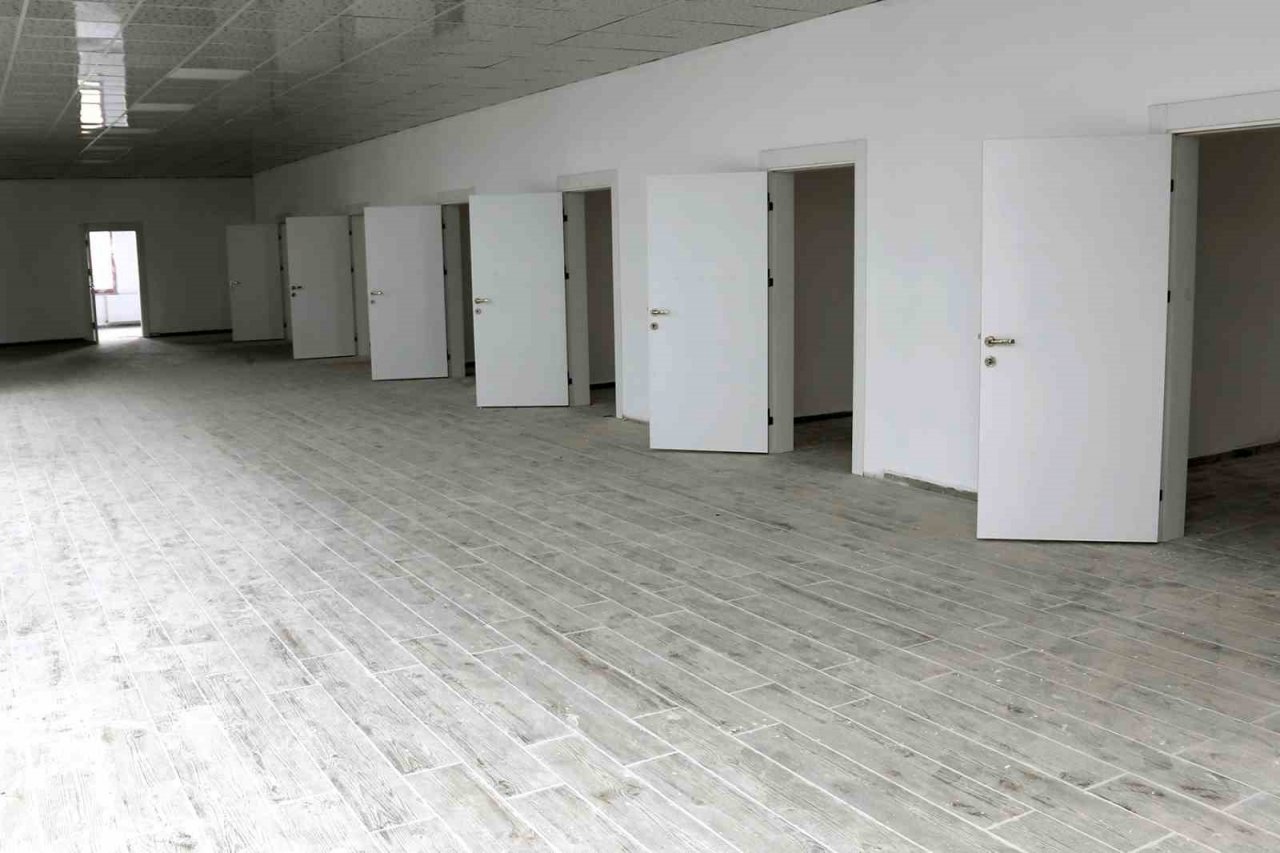 Belediyenin çocuk oyun köyü projesinde ana kucağı kısmı tamamlandı