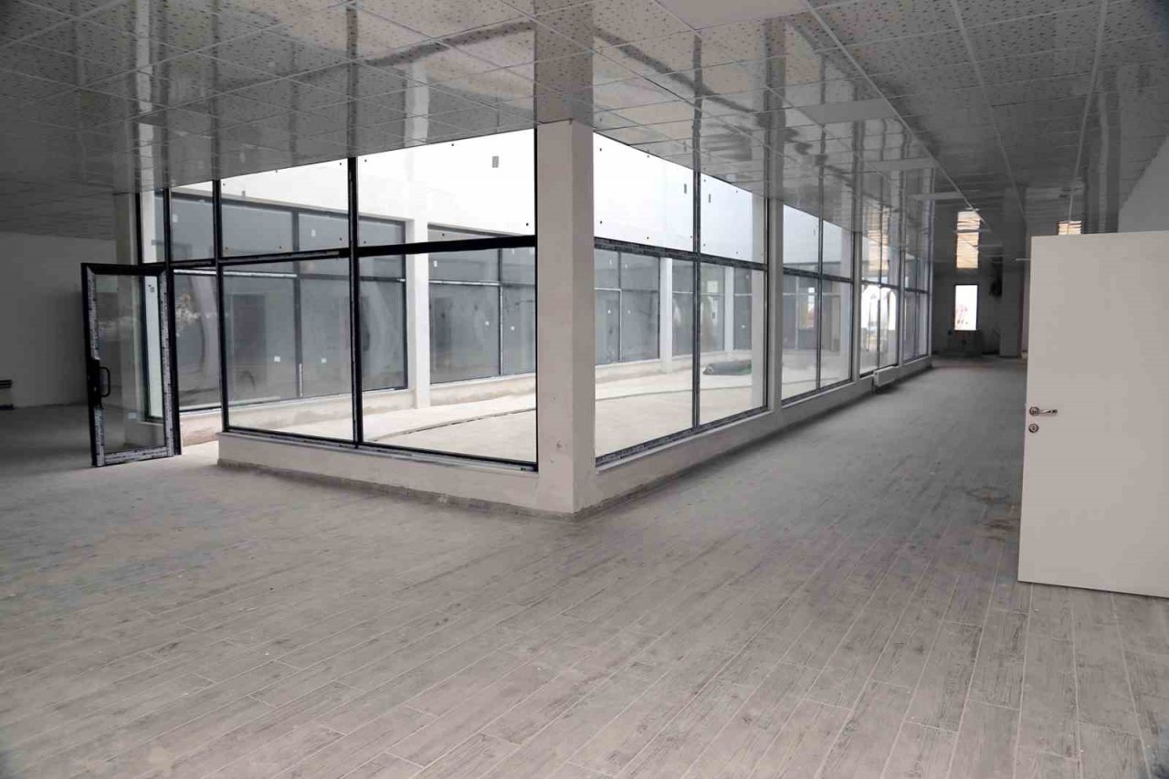 Belediyenin çocuk oyun köyü projesinde ana kucağı kısmı tamamlandı