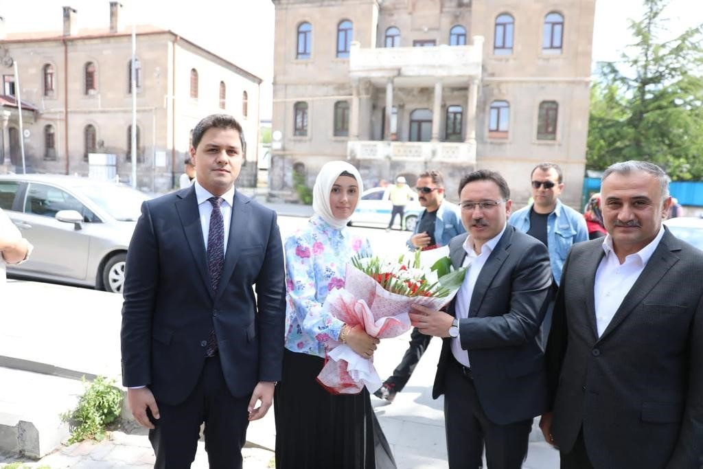 Vali Çiçek Develi’yi ziyaret etti