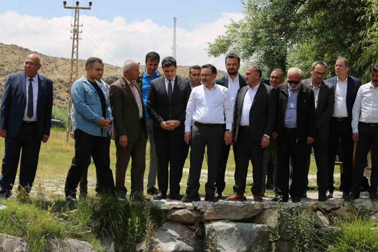 Vali Çiçek Develi’yi ziyaret etti