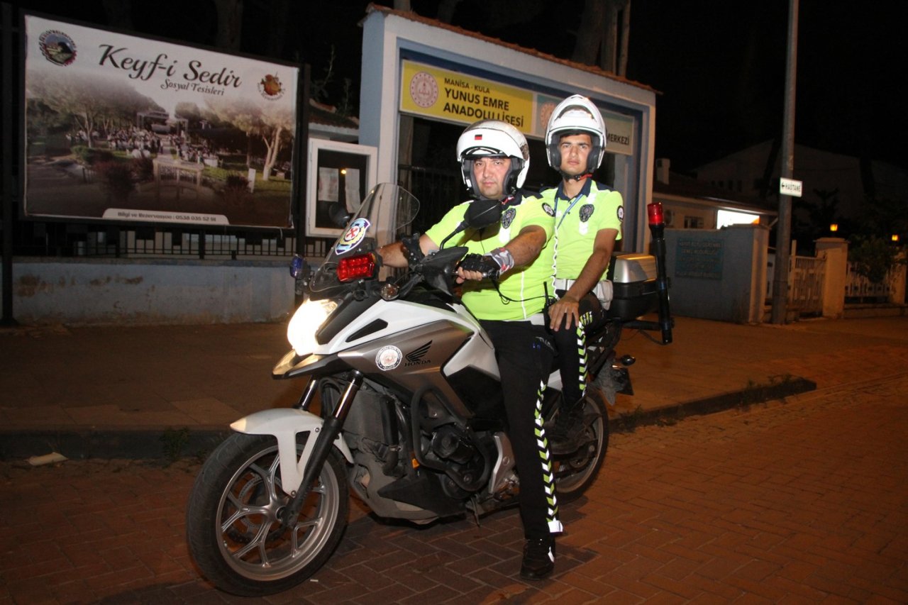 Kula’da motosikletli şahin timi göreve başladı