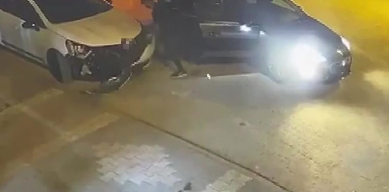 Maltepe’de otomobilin farlarını sökerek çaldılar