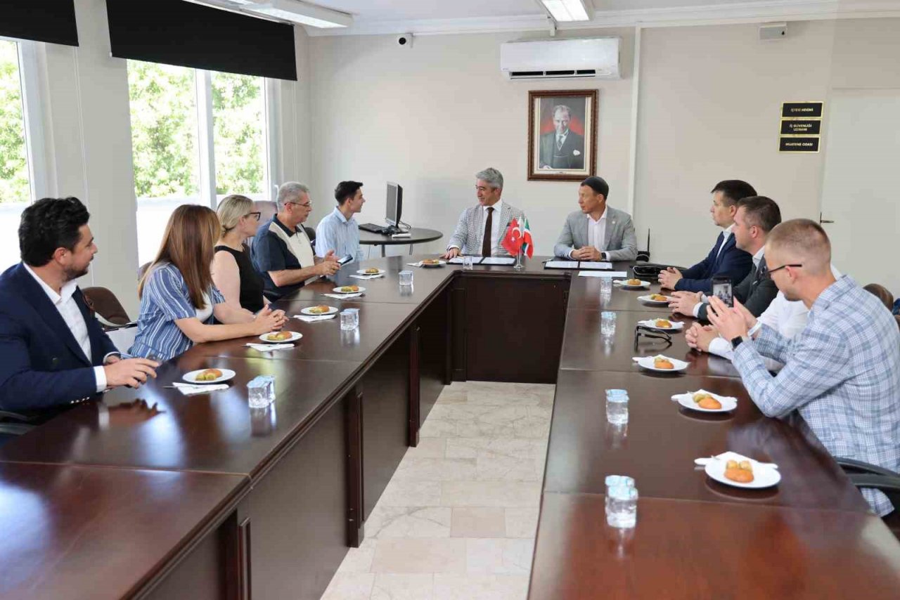 Marmaris kardeş şehri Nijnekamsk ile iş birliği protokolü imzaladı