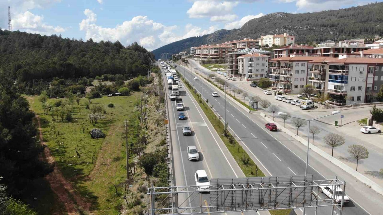 Bayram öncesi Muğla’da tatilci yoğunluğu