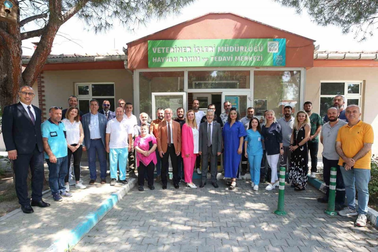 Nilüfer ailesi bayramlaştı