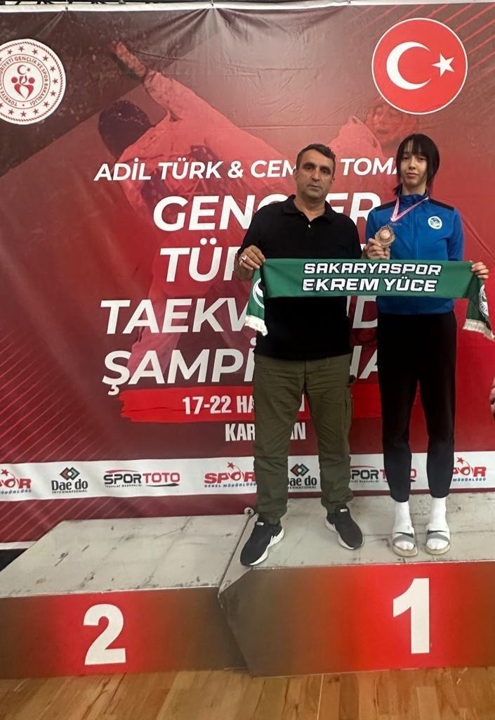 Sakarya Büyükşehir taekwondocusu Milli Takım’da