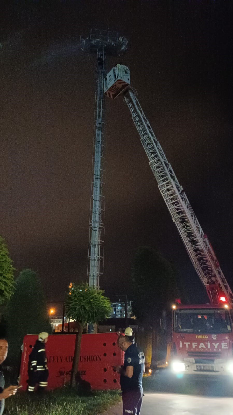 İntihar girişimini polis önledi