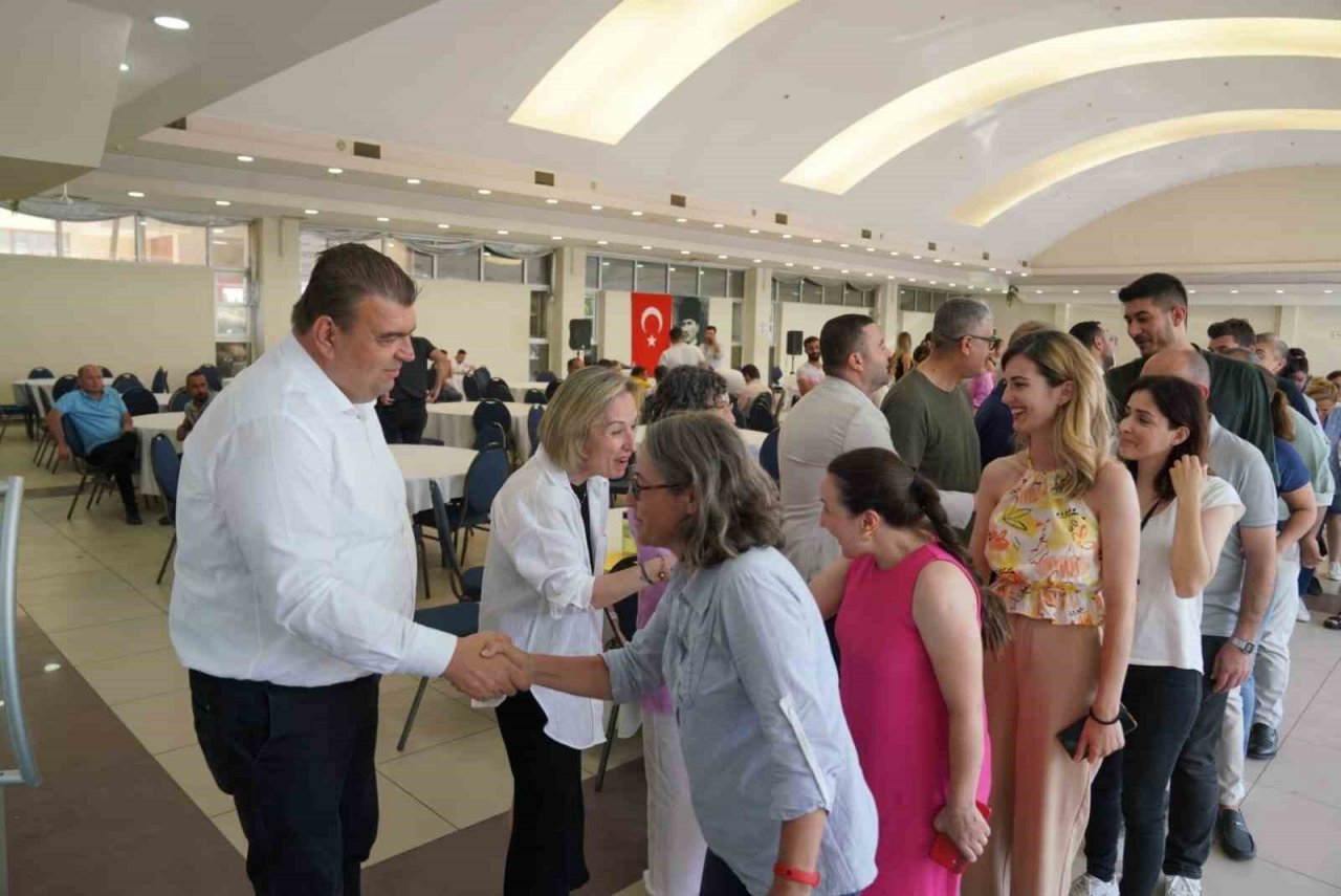 Seferihisar Belediyesinde bayram sevinci