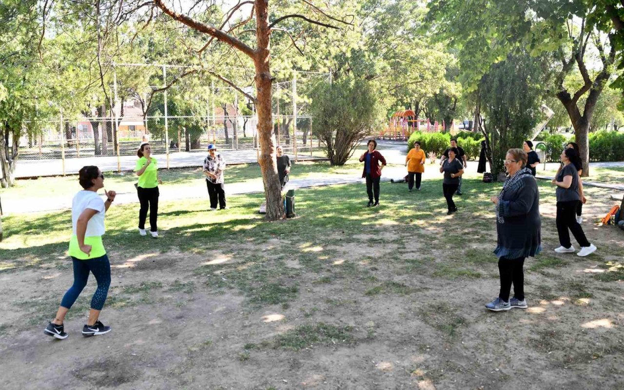 Açık havada spor keyfi başlıyor