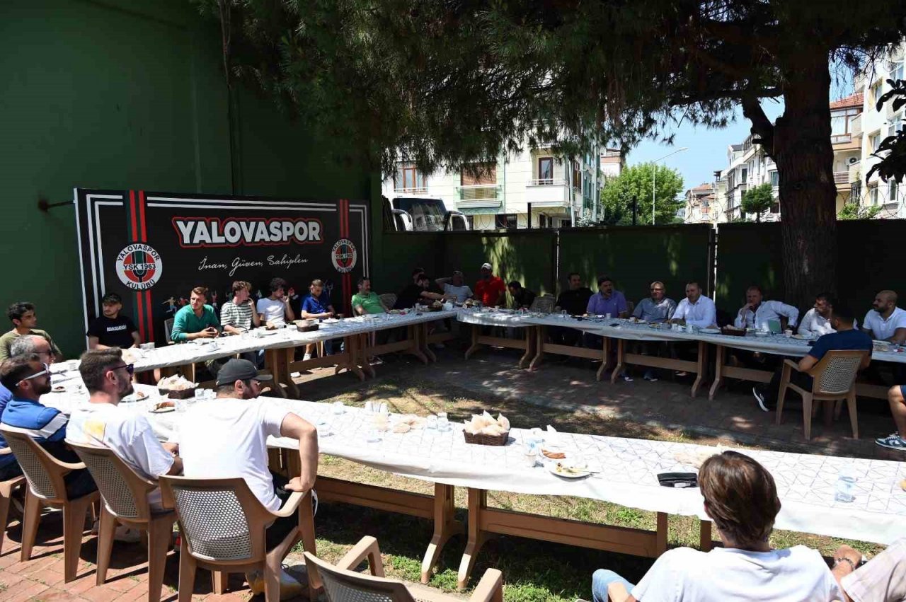 Başkan Tutuk, “Sen ben yok, Yalovaspor var”