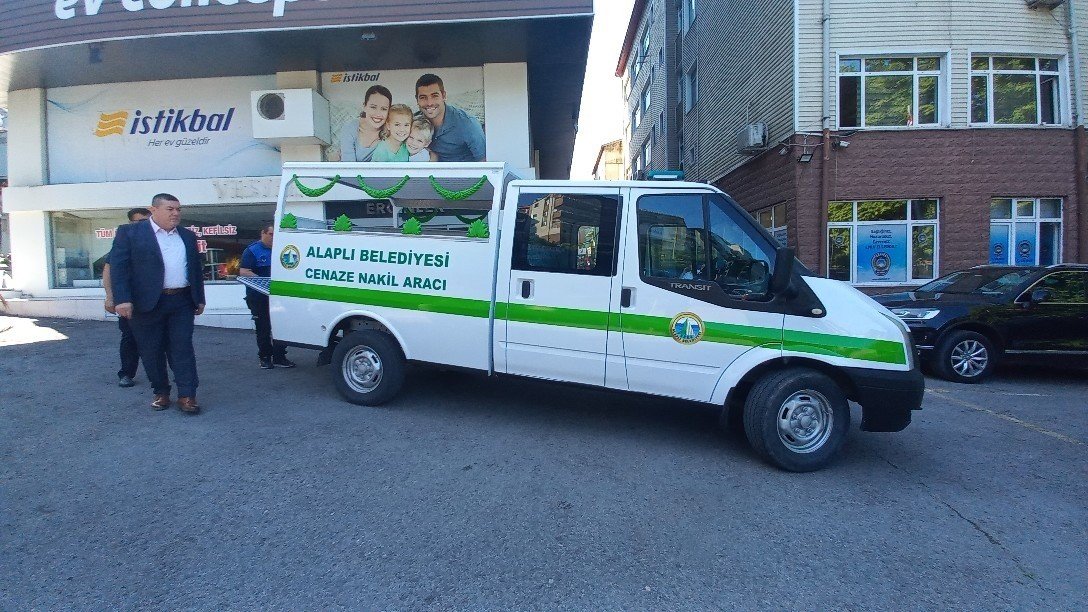Alaplı’da yenilenen cenaze aracı hizmete girdi