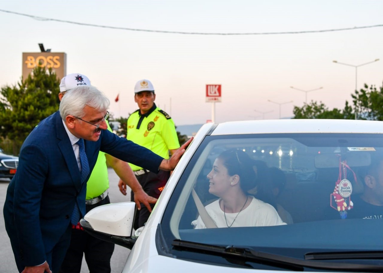 İstanbul’un Anadolu’ya açılan kapısı Bolu’da trafik tedbirleri üst seviyede