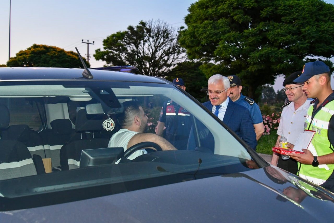 İstanbul’un Anadolu’ya açılan kapısı Bolu’da trafik tedbirleri üst seviyede