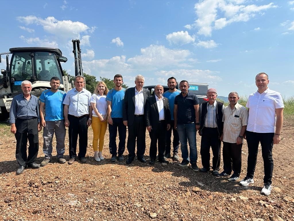 Su geldi mahalleli çifte bayram yaptı