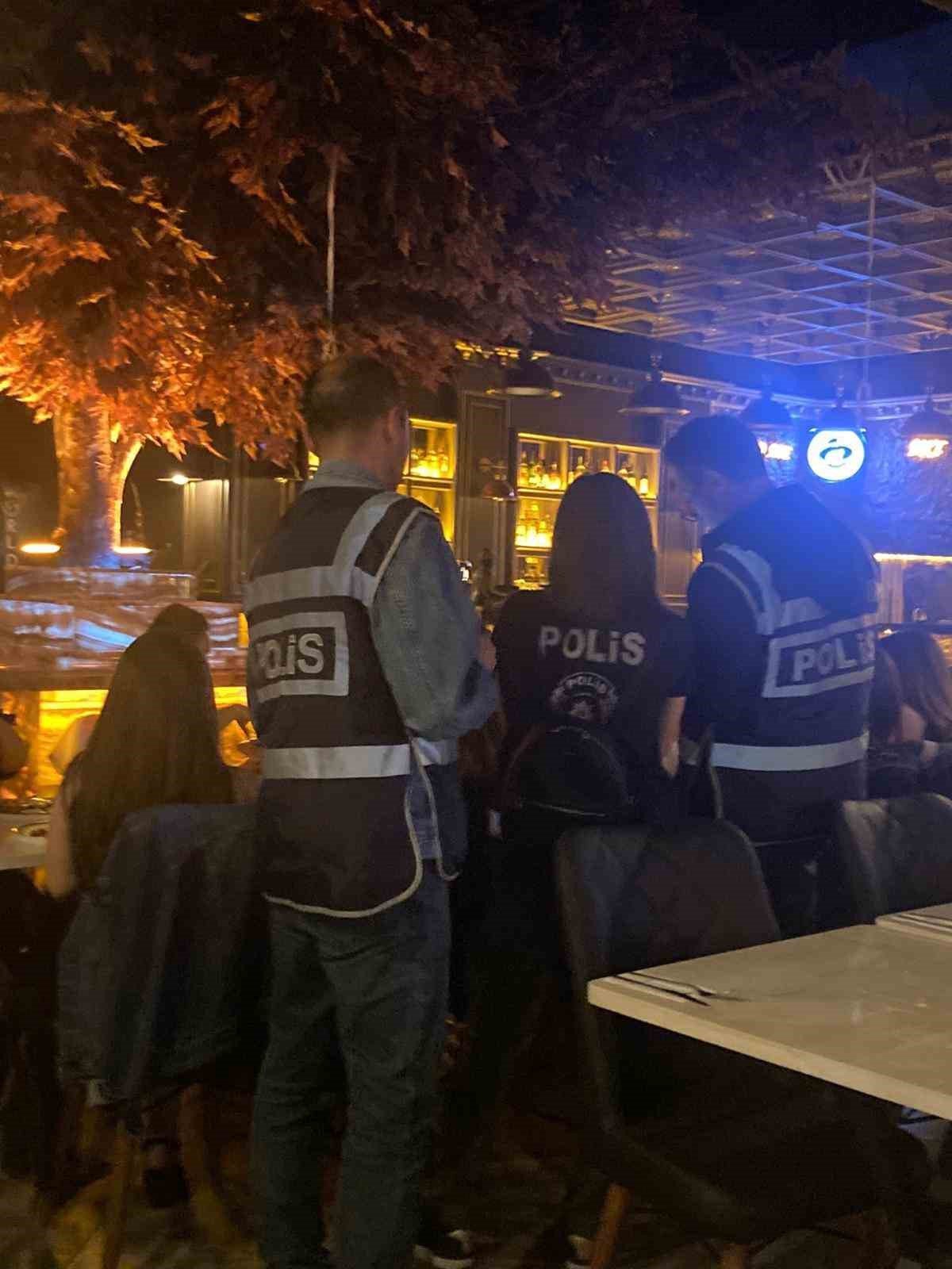269 polisin katıldığı denetimlerde 3 bin 458 kişiyi sorgulandı