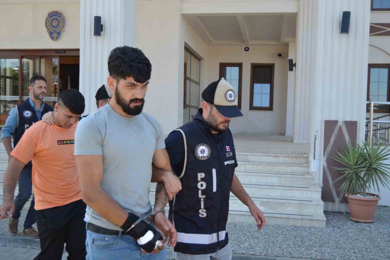 Fethiye’de silah ve uyuşturucu ticareti yapan 2 şüpheli yakalandı