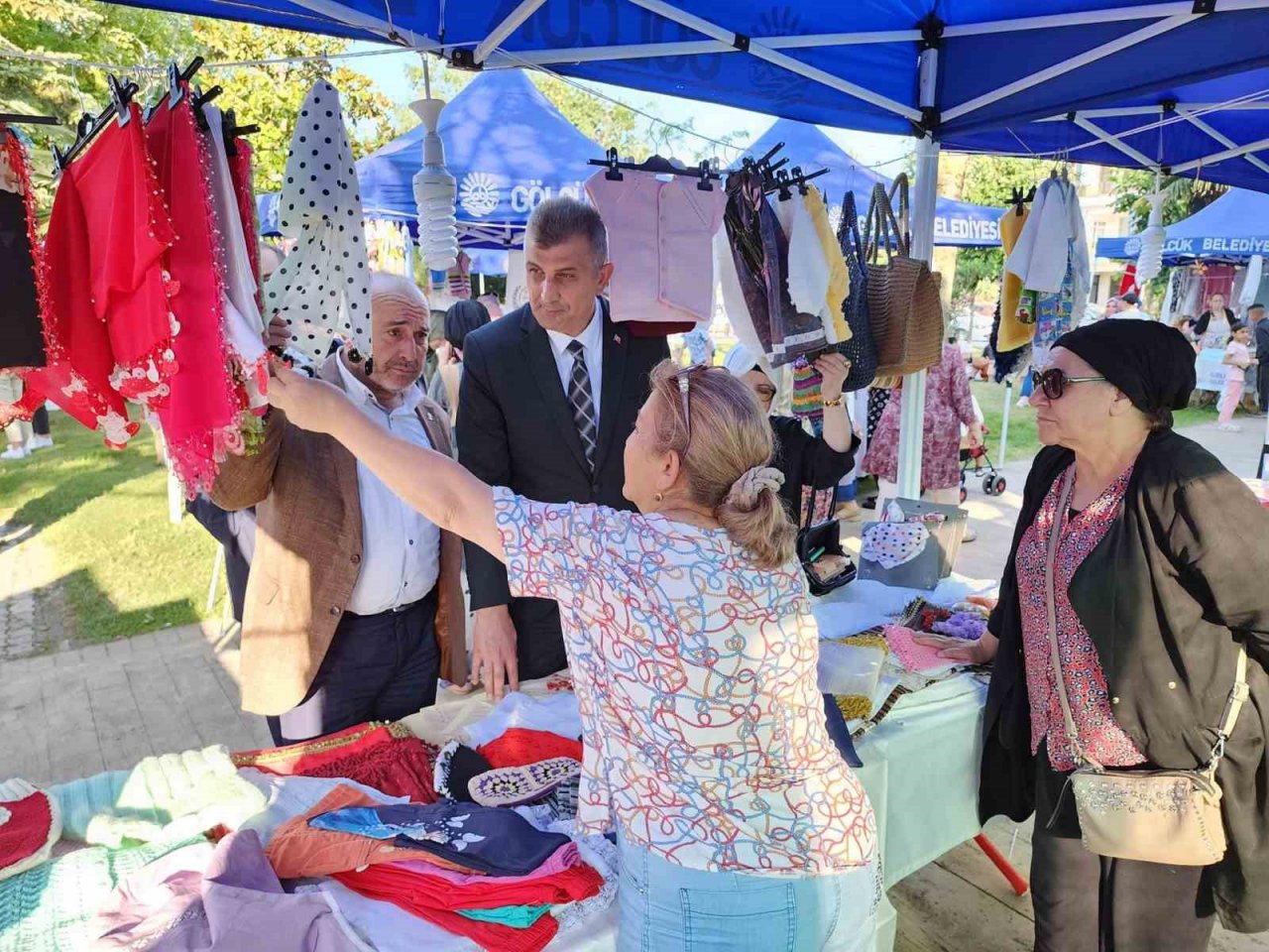 Bahar Şenliğinde el emeği göz nuru ürünler sergilendi