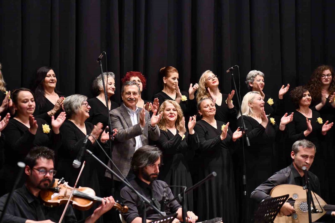 Sevda Şarkıları konserine tam not