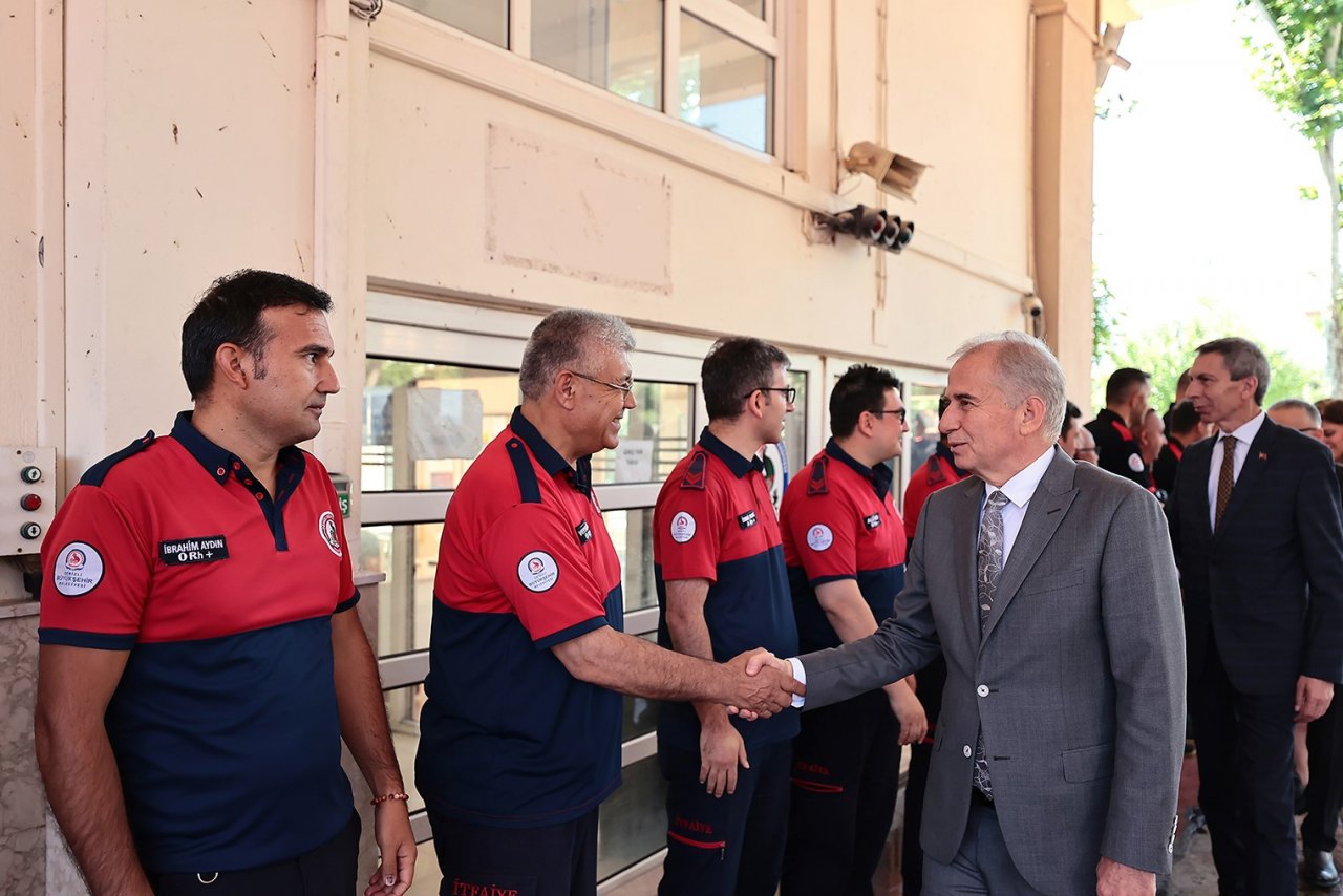 Denizli Büyükşehir ailesi bayramlaştı