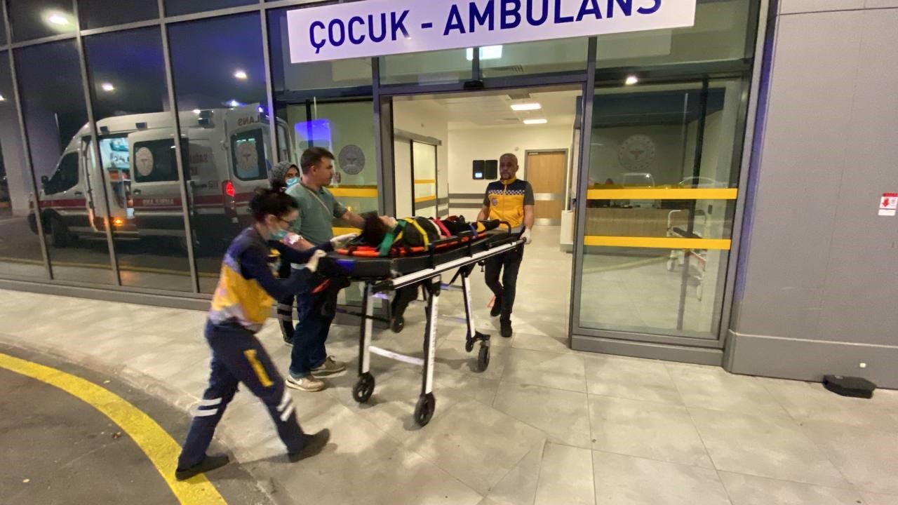 Kuzey Marmara Otoyolu’nda kaza: Bayram tatili yolunda kontak kapattılar