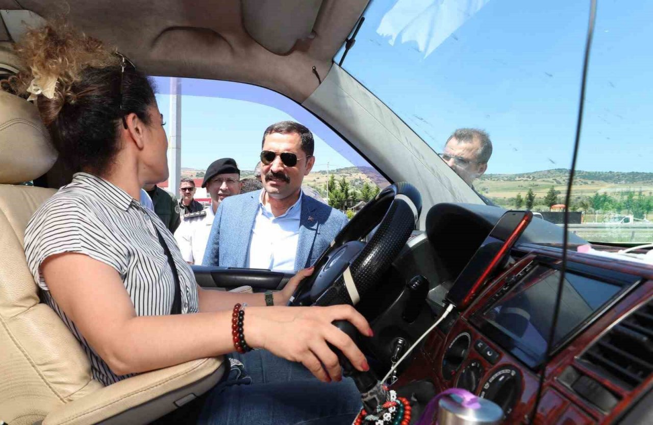 Vali Masatlı, bayram trafiği denetimlerine katıldı