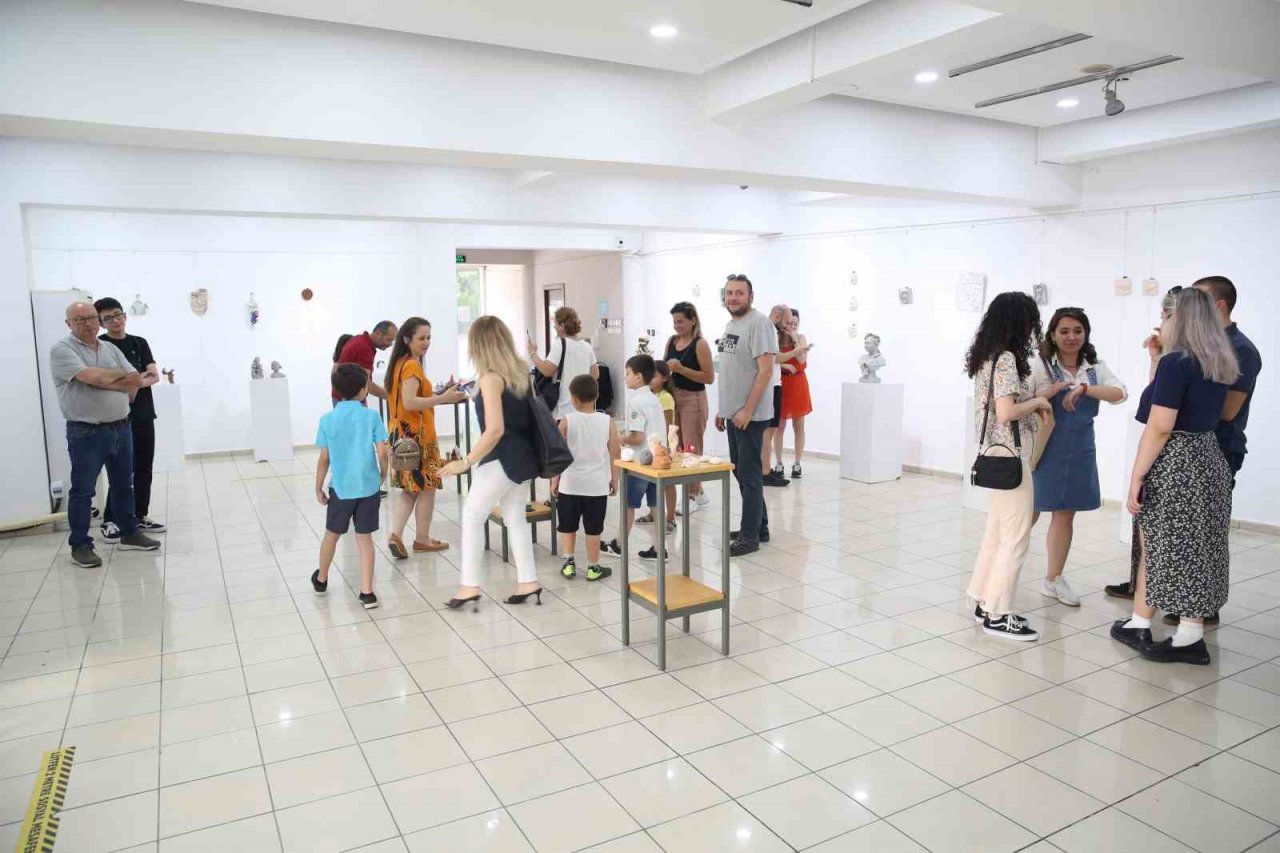 Konak Kültürevi’nde heykel sergisi