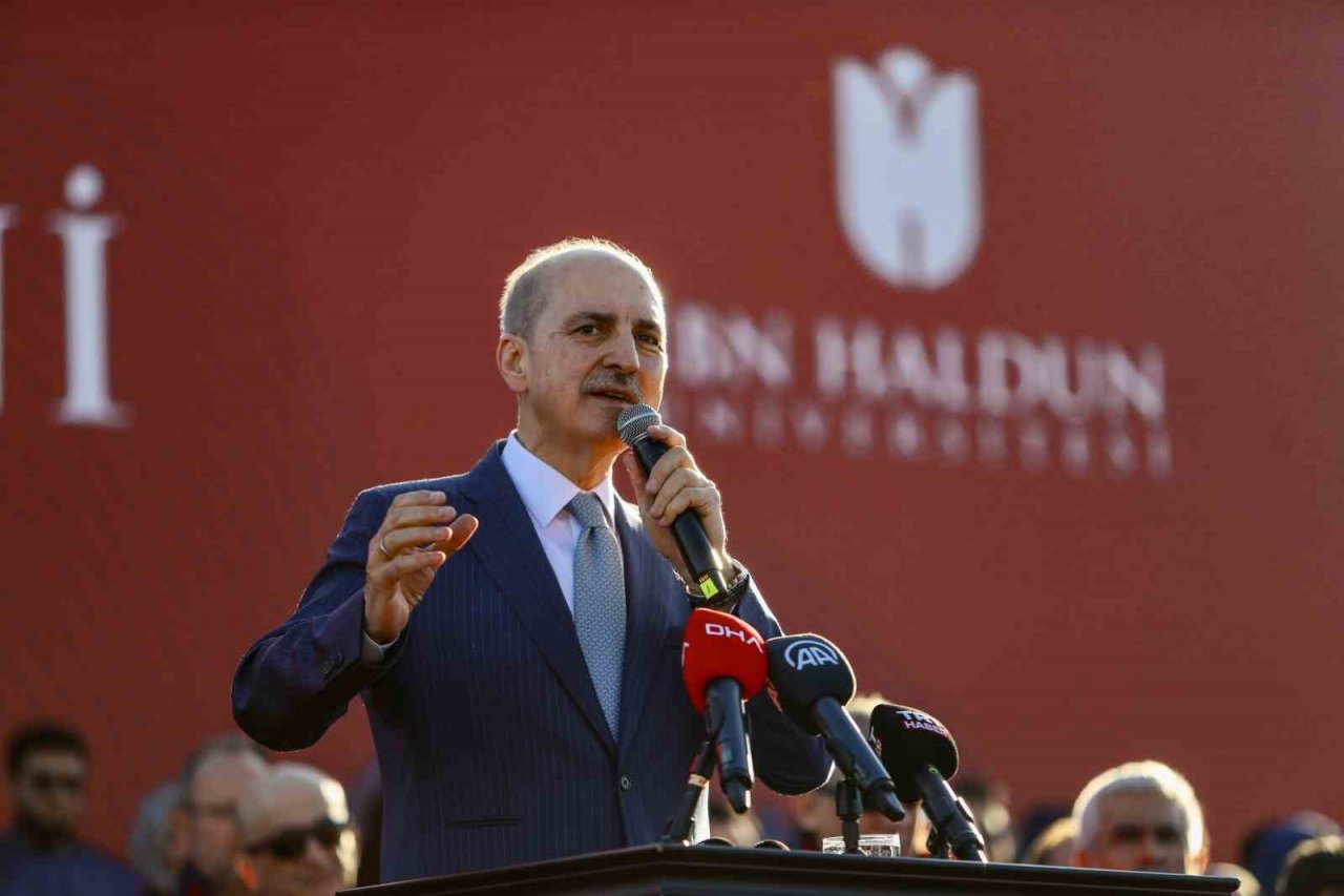 TBMM Başkanı Kurtulmuş: “Dünyanın ihtiyacı olan hikmet ve irfanla donanmış olan bir bilgiye sahip olmak”