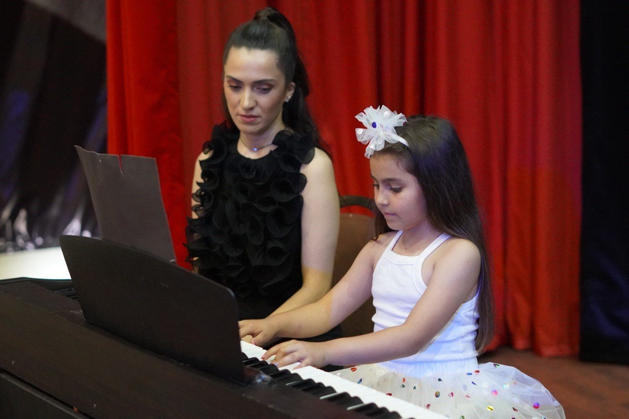 Kültür-sanat kursiyerlerinden nefes kesen gösteri