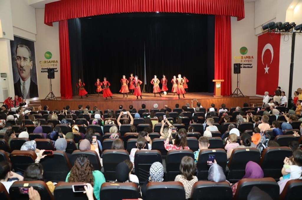 Kültür-sanat kursiyerlerinden nefes kesen gösteri