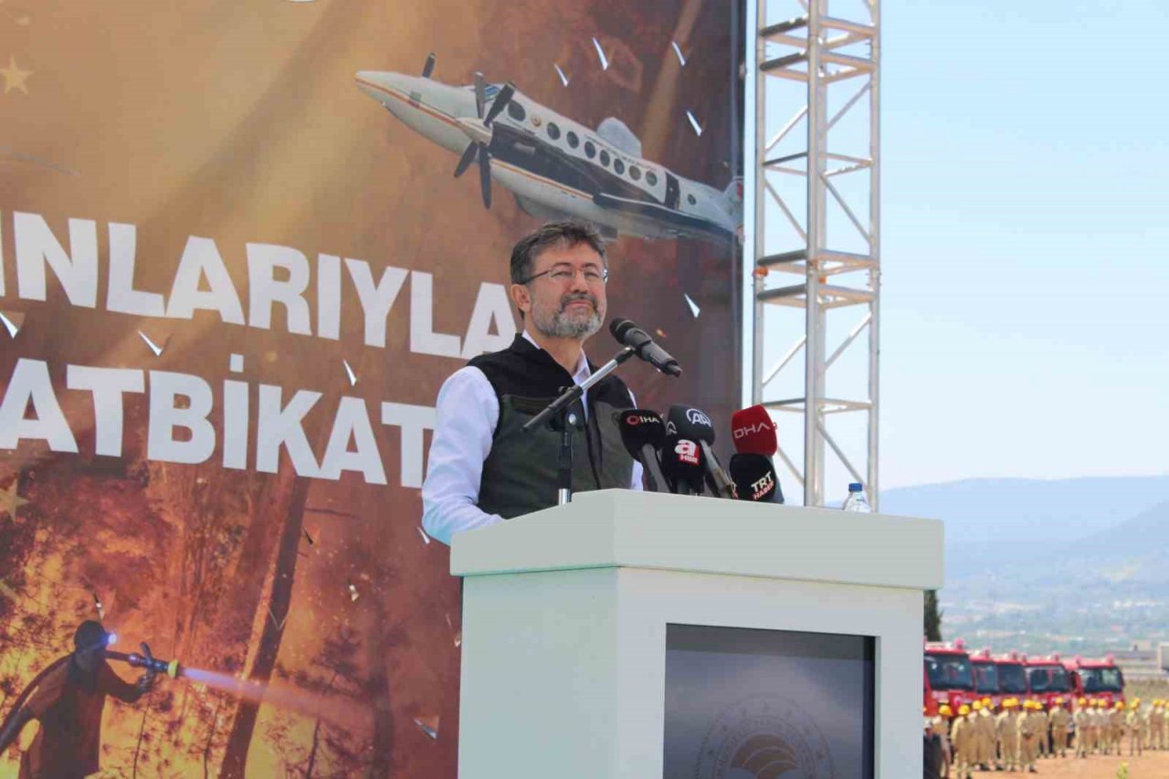 Bakan Yumaklı açıkladı: “Yangına müdahale süresinde hedef, 10 dakika”