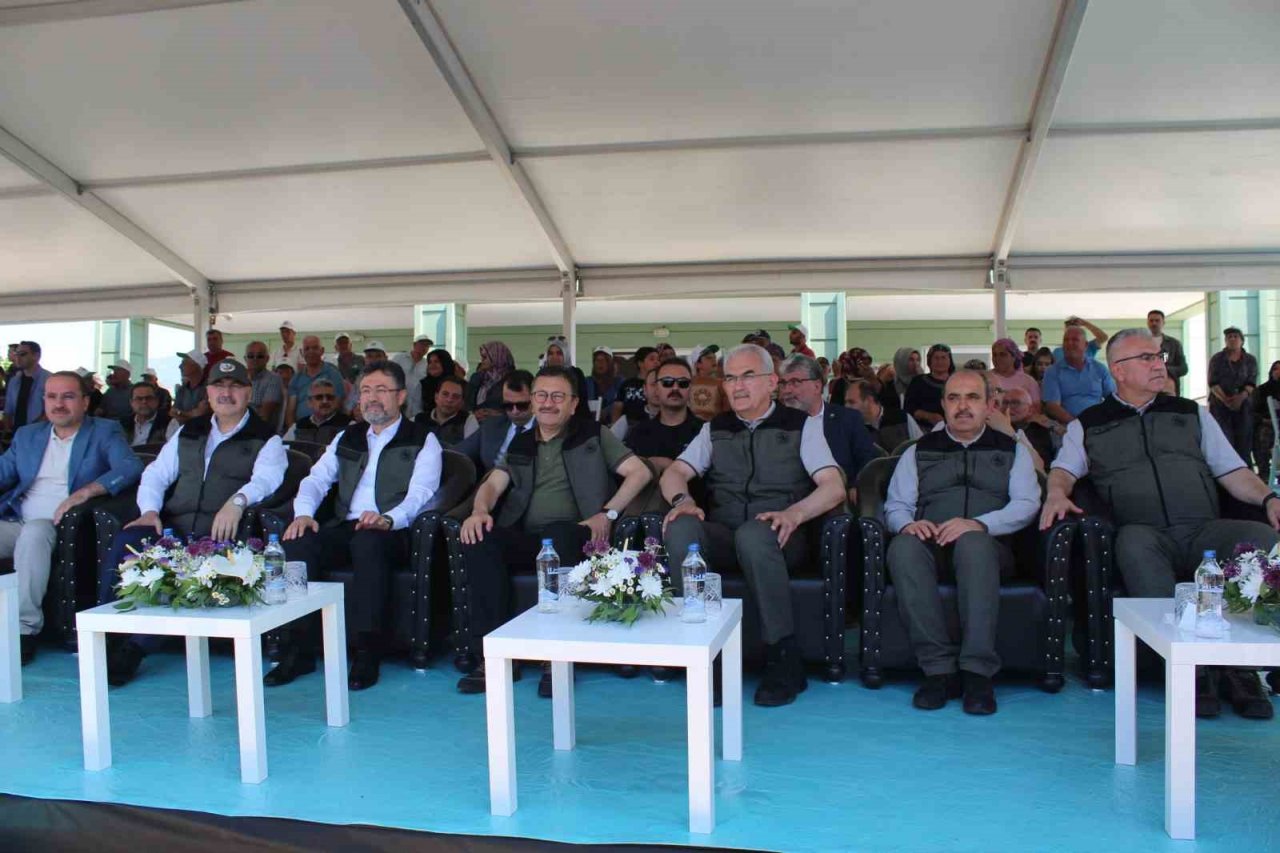 Bakan Yumaklı açıkladı: “Yangına müdahale süresinde hedef, 10 dakika”