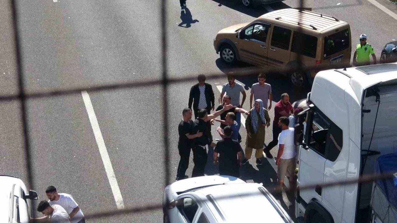 TEM’in Bolu geçişinde yumruk yumruğa kavga