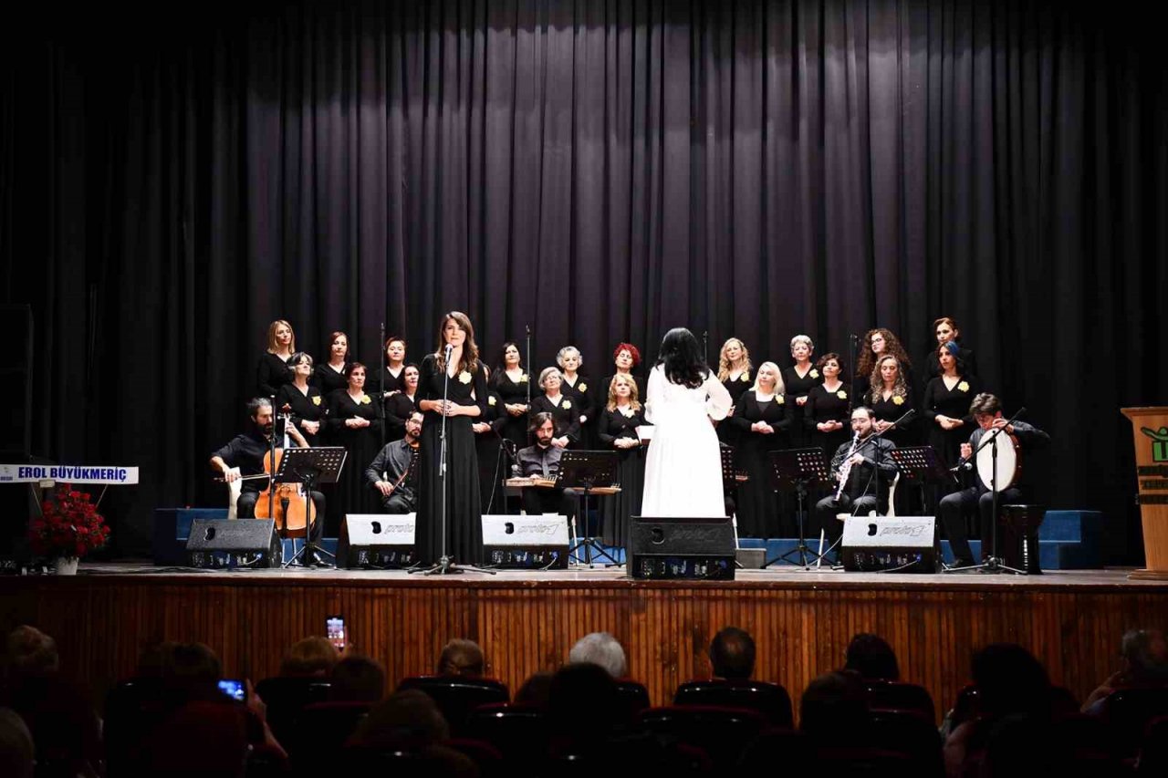 Sevda Şarkıları konserine tam not