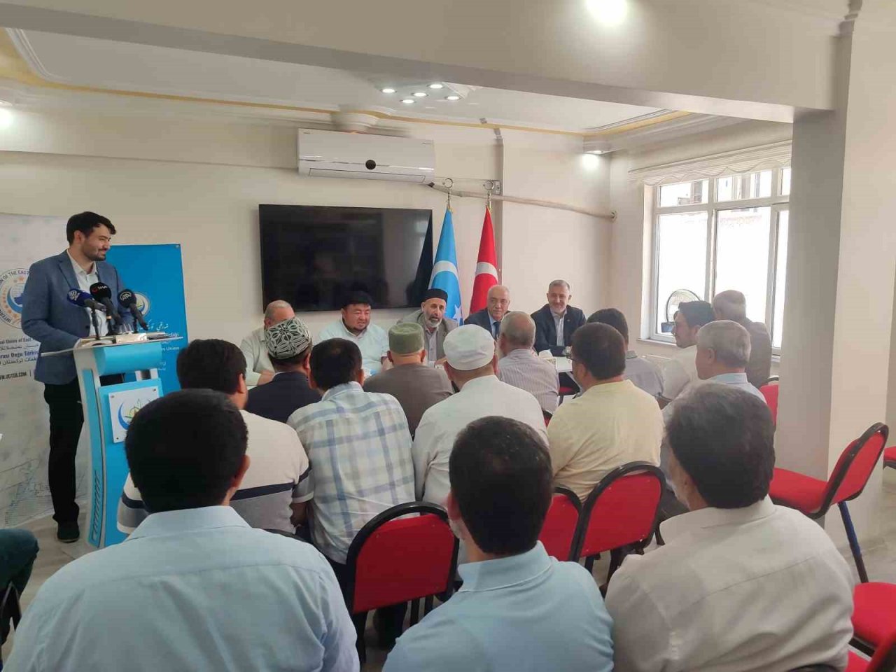 Uluslararası Doğu Türkistan STK’lar Birliği’nden Mahmud Abbas’a tepki