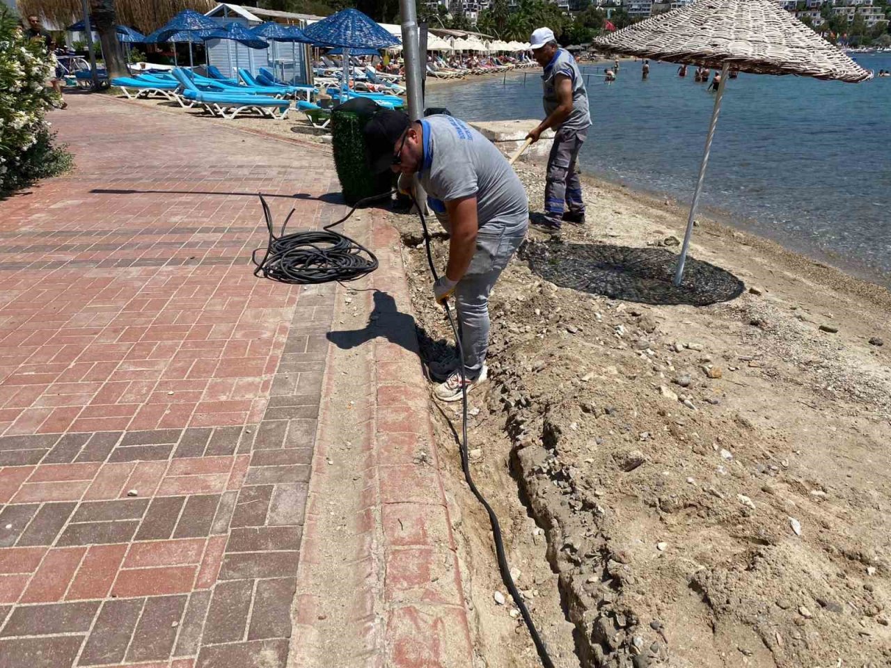 Belediye ekiplerinin bayram mesaisi
