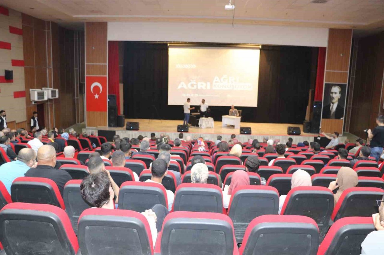 Ağrı, sorunlarının çözümü için konuşuyor