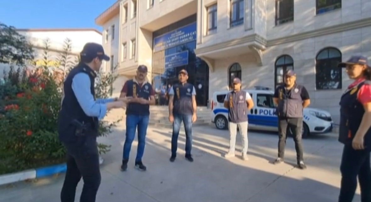 Düzce’de eğlence mekanlarına operasyon